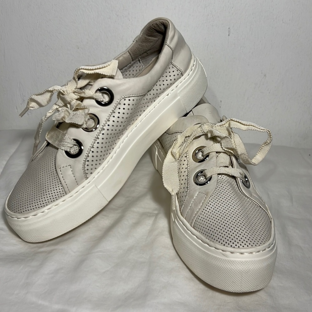 AGL perforated platform sneaker